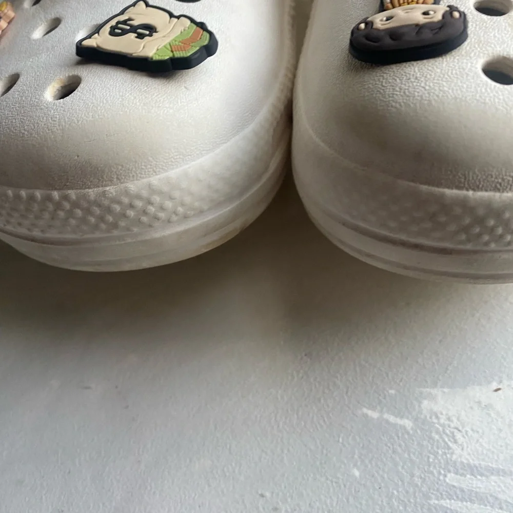 CROCS Kids White Slippers with Fun Charms
